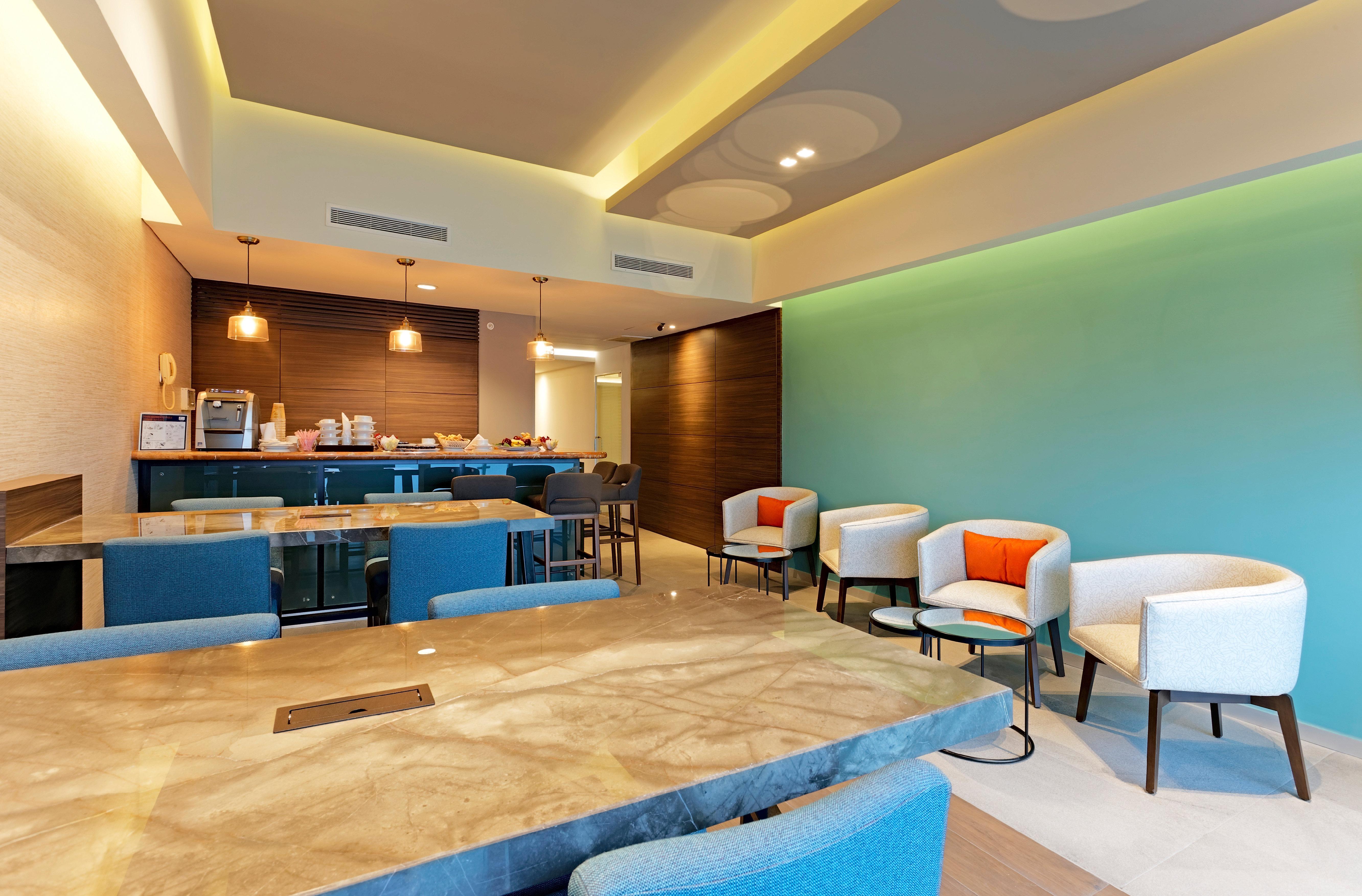 Holiday Inn Express Villahermosa By Ihg Exterior foto